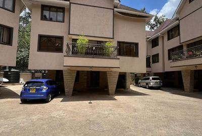 5 Bed Townhouse with En Suite at Lavington