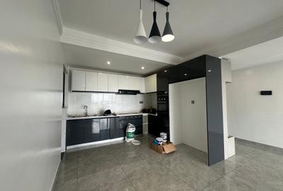 Serviced 3 Bed Apartment with En Suite in Kilimani