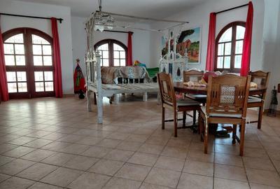 4 Bed House with En Suite in Watamu