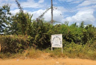 Land at Kiamuringa - 2