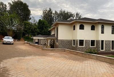 5 Bed House with En Suite in Kitisuru
