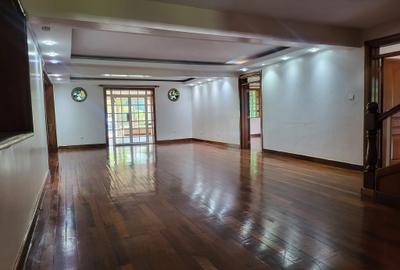 4 Bed House with Swimming Pool in Runda - 3