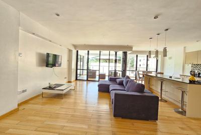 Serviced 2 Bed Apartment with En Suite in Brookside - 3