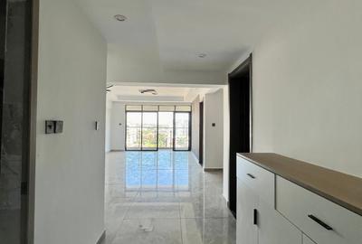 2 Bed Apartment with En Suite in Lavington - 2