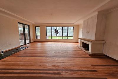 6 Bed Villa with En Suite in Loresho