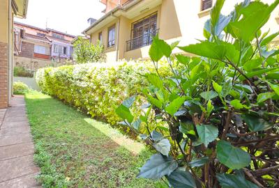 5 Bed Townhouse with En Suite at Lavington Green - 4