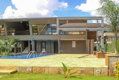 4 Bed Townhouse with En Suite at Near Wilson Airport