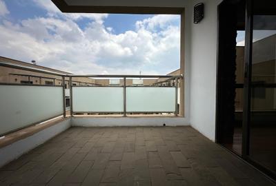 3 Bed Apartment with En Suite at Lavington - 3