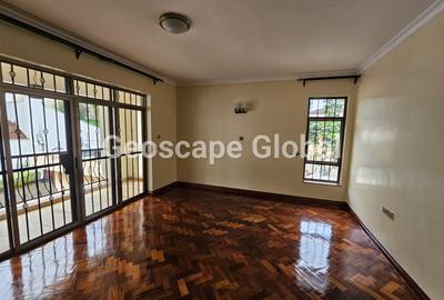 5 Bed House with En Suite in Kitisuru
