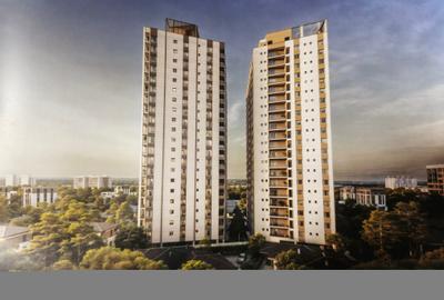 3 Bed Apartment with En Suite at Wood Avenue - 2