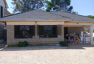 3 Bed House with En Suite in Karen