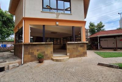 5 Bed Townhouse with En Suite in Lavington