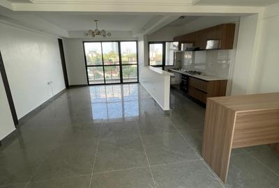 2 Bed Apartment with En Suite in Riverside - 4