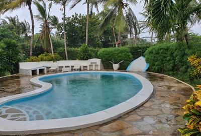 4 Bed House in Watamu - 3