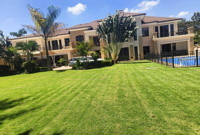 7 Bed House with En Suite at Runda