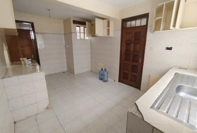 3 Bed Apartment with En Suite in Lavington