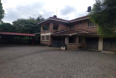 5 Bed House with En Suite at Mokoyeti South Road