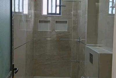 1 Bed Apartment with En Suite at Baobab Road