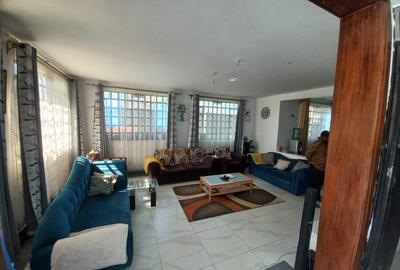 4 Bed House with En Suite at Crotton Ridge