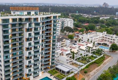 3 Bed Apartment with En Suite at Central