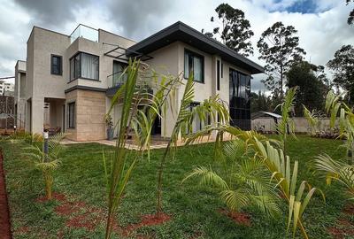 4 Bed Townhouse with En Suite at Loresho - 2