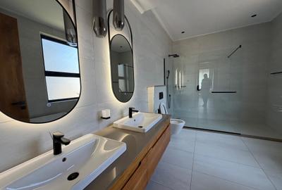 4 Bed Villa with En Suite in Loresho - 4