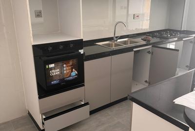 3 Bed Apartment with Gym in Kilimani - 3