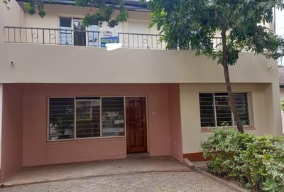 4 Bed Townhouse with Walk In Closet in Kilimani