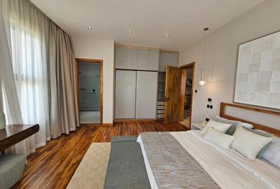 4 Bed Villa with En Suite in Loresho - 3