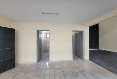 7,616 ft² Warehouse with Parking in Eastern ByPass