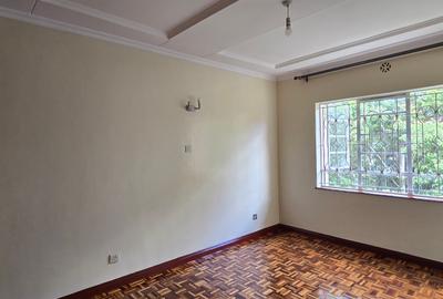 4 Bed Townhouse with En Suite at Lavington Green - 4