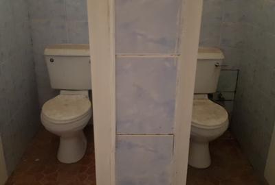 9,000 ft² Warehouse with Service Charge Included at Bypass - 3