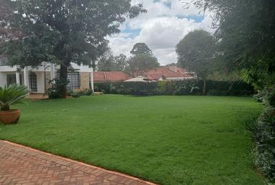 4 Bed House with En Suite at Karen Plains