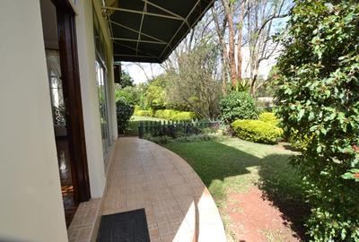 2 Bed House with Garden in Lavington