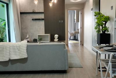 1 Bed Apartment with En Suite in Brookside - 2