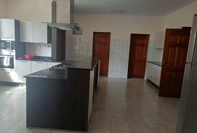 4 Bed House with En Suite at New Kitisuru