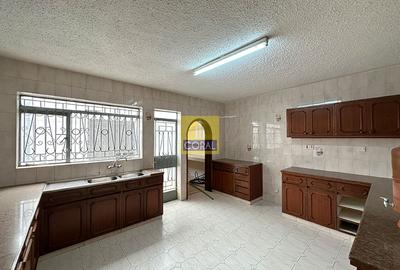 4 Bed Townhouse in Brookside - 3