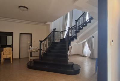 4 Bed Townhouse with En Suite in Karen - 4