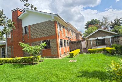 5 Bed House with En Suite at Runda Road - 2