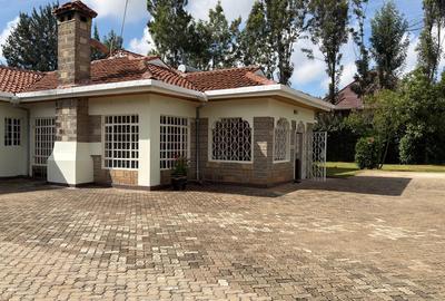 4 Bed House with En Suite at Hardy Area - 3