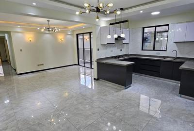 3 Bed Apartment with En Suite at Othaya Road