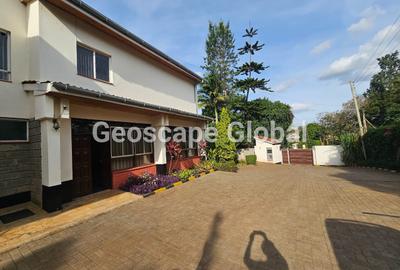 5 Bed House with En Suite in Gigiri