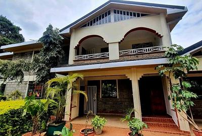 3 Bed House with En Suite in Runda - 2