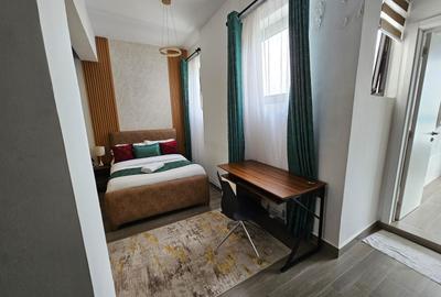 Furnished Studio Apartment with En Suite in Riverside