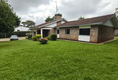 4 Bed House with En Suite at Loresho
