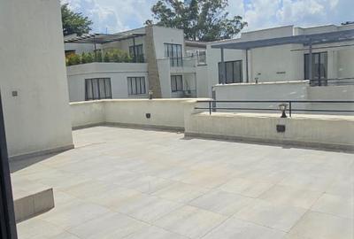 5 Bed Villa with En Suite at Mbabane Road - 4