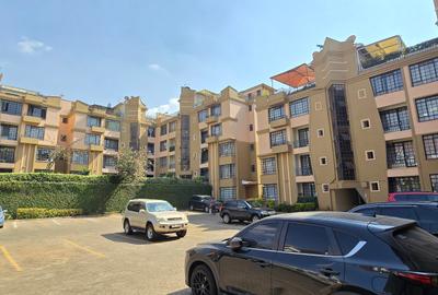 2 Bed Apartment with En Suite at Riverside Drive - 2