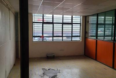 10,000 ft² Warehouse with Fibre Internet in Mombasa Road - 4