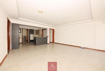 2 Bed Apartment with En Suite at Marcus Garvey Road - 3