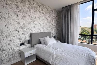 Furnished 2 Bed Apartment with En Suite in Brookside - 2